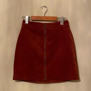 NWOT 💕 F21 zippier skirt